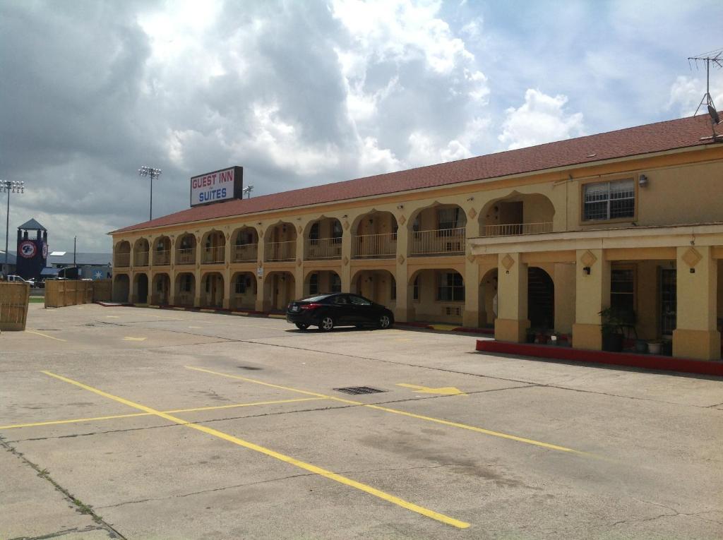 Guest Inn And Suites Houston Exteriér fotografie